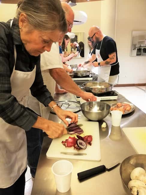 FLORENCE: TYPICAL DELUXE 4-COURSE DINNER MENU - The teaching style and the people behind it