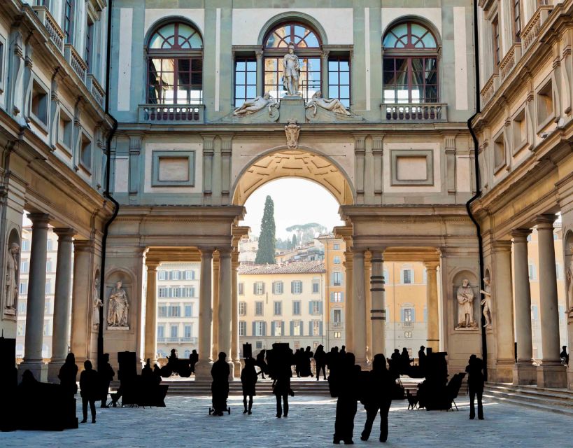 Florence: Uffizi & Accademia Priority Tickets with Audio App - Timing, crowds, and physical effort