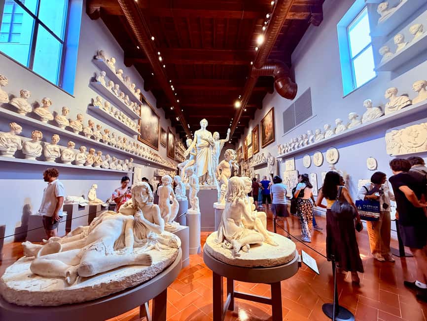 Florence: Uffizi & Accademia Small Group Walking Tour - The Accademia and Michelangelo’s David