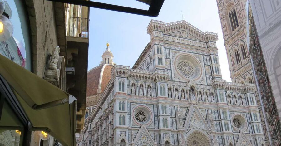 Florence: Uffizi & Duomo Tours with Skip-the-Line Entry - Meeting the guide and getting into the Uffizi