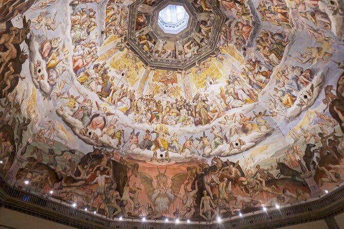 Florence: Uffizi Gallery afternoon & Duomo morning Guided Visits - The small Misericordia Museum and its fourth-floor view