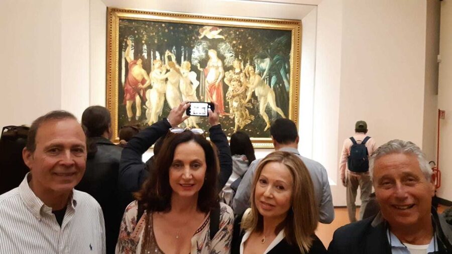 Florence: Uffizi Gallery and Accademia Gallery Guided Tour - Timing, crowds, and the best time of day