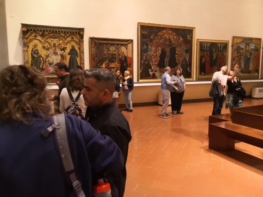 Florence: Uffizi Gallery and Accademia Guided Tour - Starting beneath Giotto’s statue