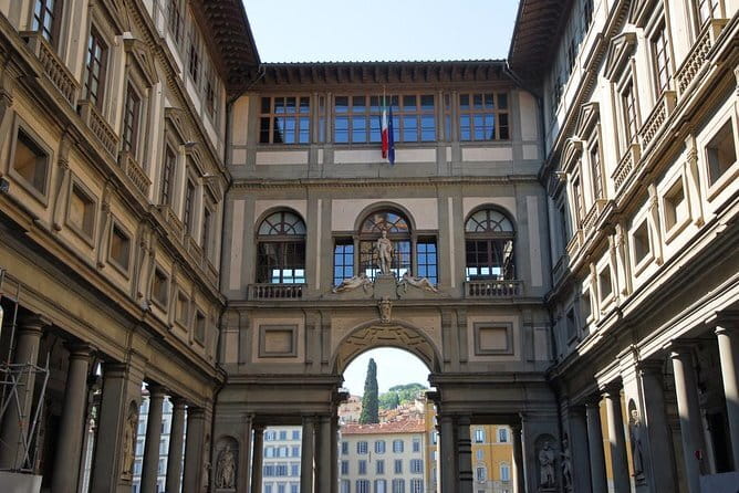 Florence Uffizi Gallery monolingual Small Group Tour - Key points to know before booking