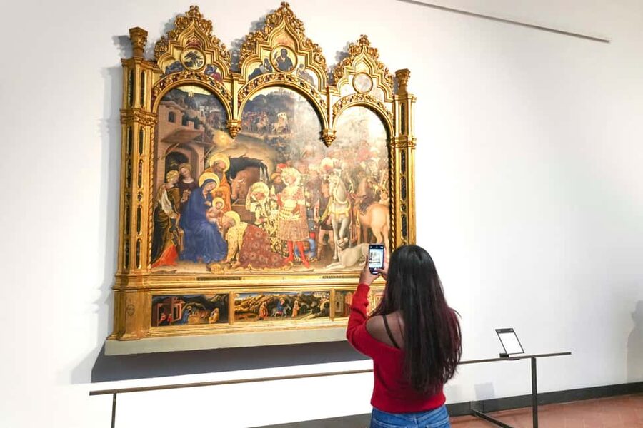 Florence: Uffizi Gallery Reserved-Entry VIP Tour - Key points at a glance