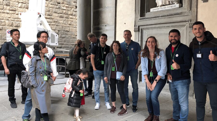 Florence: Uffizi Gallery Small Group Guided Tour - The early works: Giotto and the shift in Florentine art