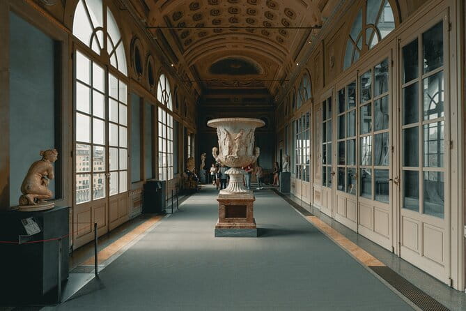 Florence: Uffizi Skip-the-Line Entry & Guided Tour - Why the Uffizi works better with a guide