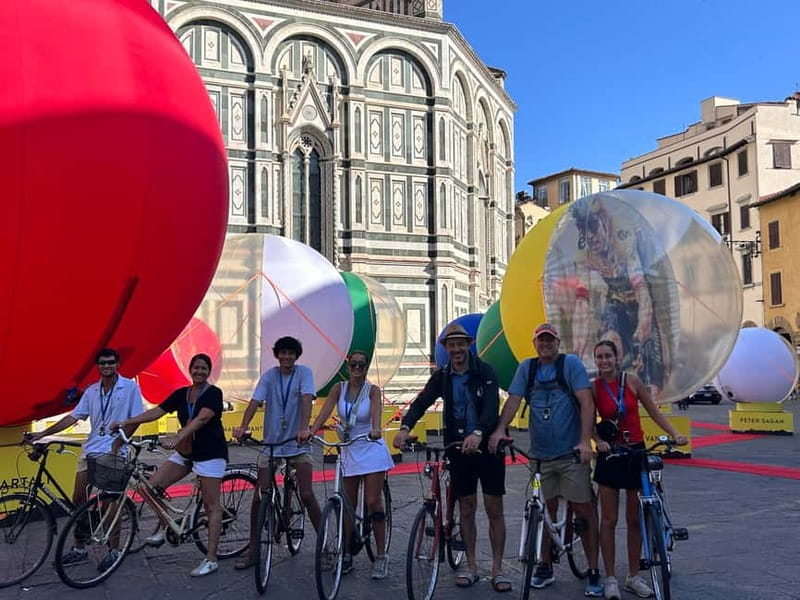 Florence: Untold Bike tour with Roberto - Ponte Vecchio and the Arno crossing