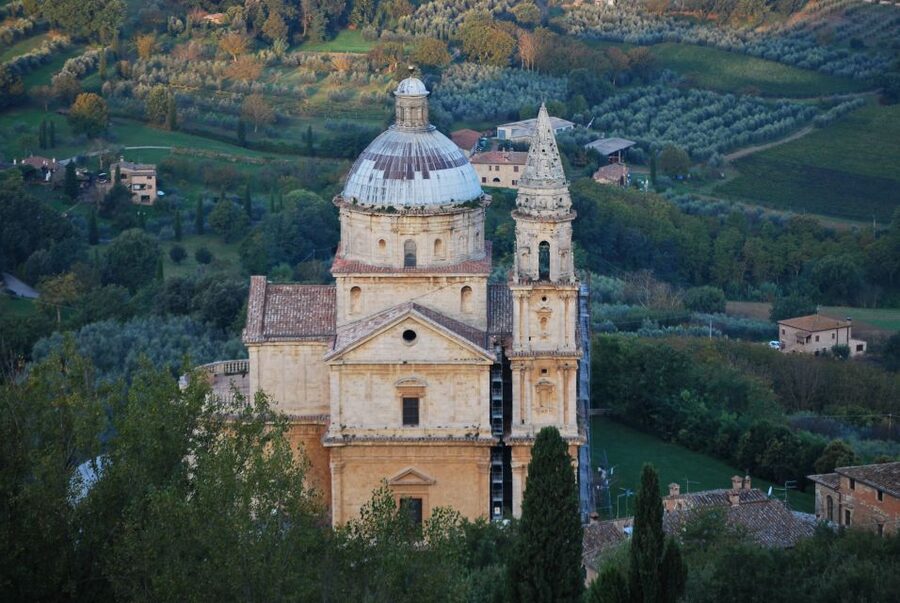 Florence: Valdorcia Wine, Brunello Montalcino, Montepulciano - How the two tastings complement each other
