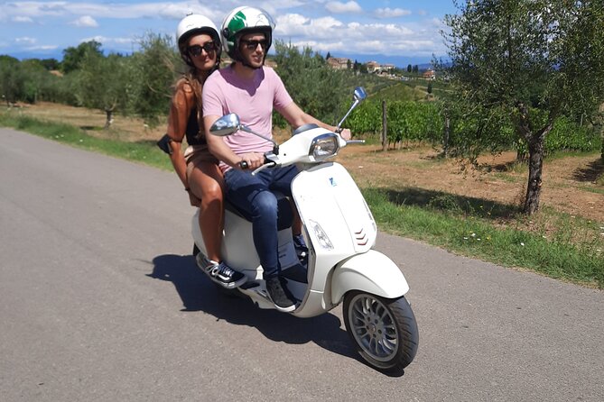 Florence Vespa Tour as a Passenger, max 6 people + Wine Window! - Safety, comfort, and the passenger setup