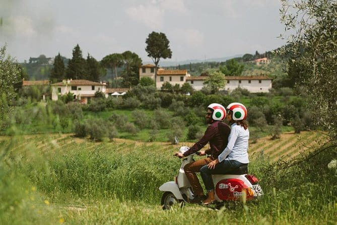 Florence Vespa Tour: Tuscan Hills and Italian Cuisine - From Piazza Michelangelo to the Chianti Road