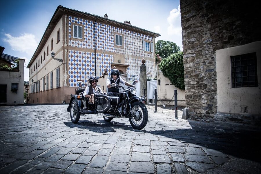 Florence Vintage Motorcycle Sidecar ride - Morning or Sunset - Weather, helmets, and comfort
