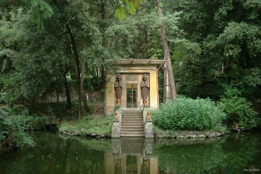 Florence: Visit to Frederick Stibbert's Villa and Park - Who will enjoy this Florence museum most?