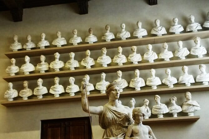 Florence Walking Tour with Accademia, Uffizi & Lunch - Accademia Gallery and Michelangelo’s David