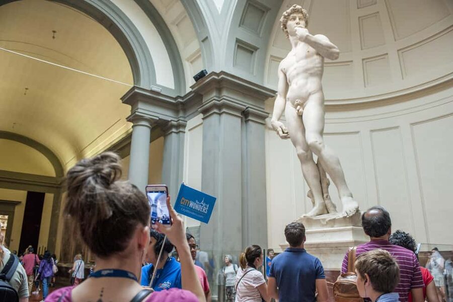 Florence: Walking Tour with Skip-the-Line Accademia Gallery - Pace, heat, crowds, and group size