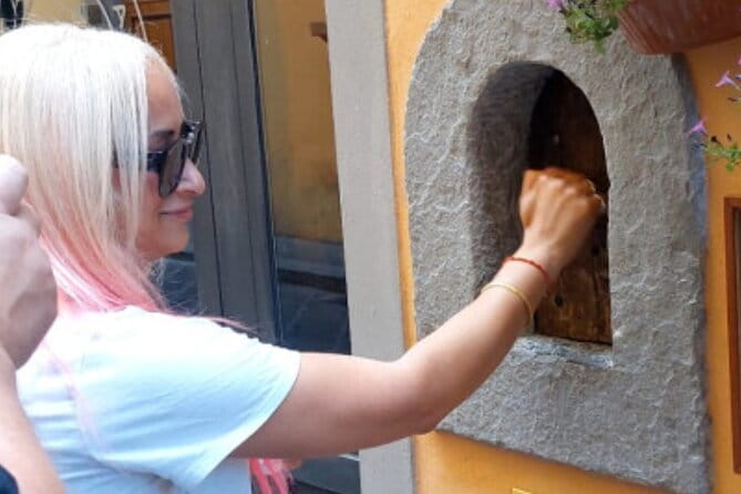 Food Tour Florence Small Groups - The Porcellino ritual in five minutes