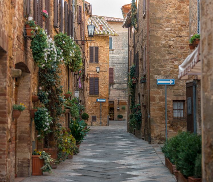 From Florence: Chianti Wine Tastings at Sunset Day Trip - What the $151 price gives you