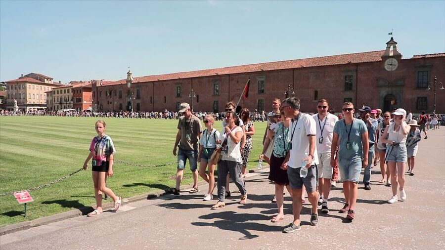 From Florence: Half-Day Tour to Pisa and the Leaning Tower - Climbing 294 steps inside the Leaning Tower