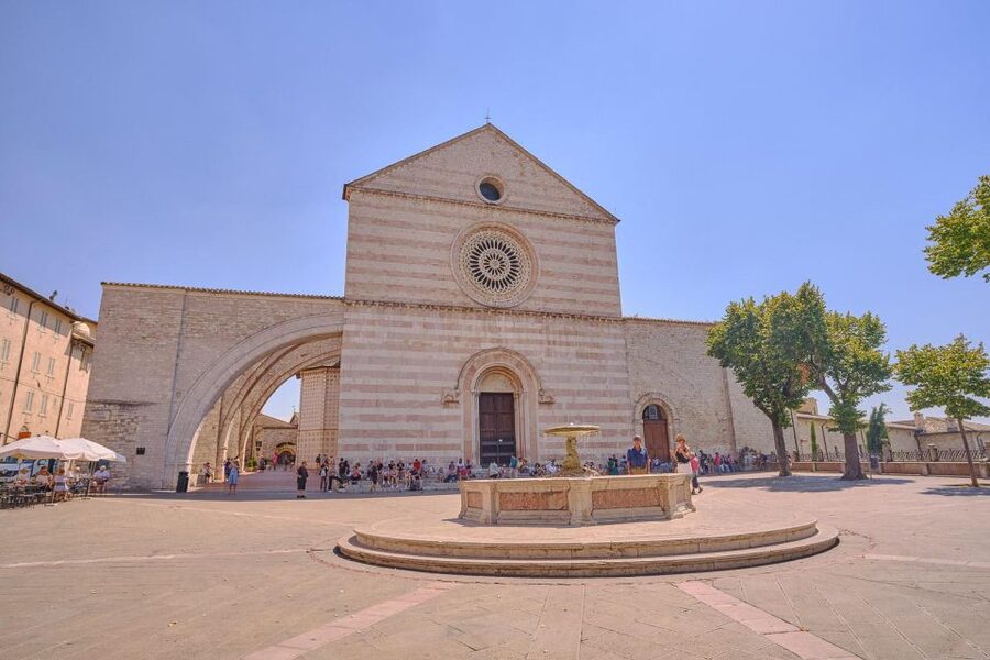 From Florence: Orvieto and Perugia Tour with Church Visits - Carlo Acutis and a modern pilgrimage stop
