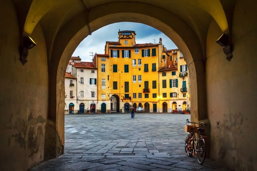From Florence: Pisa & Lucca Day Tour with Buccellato Tasting - Key points to know before booking