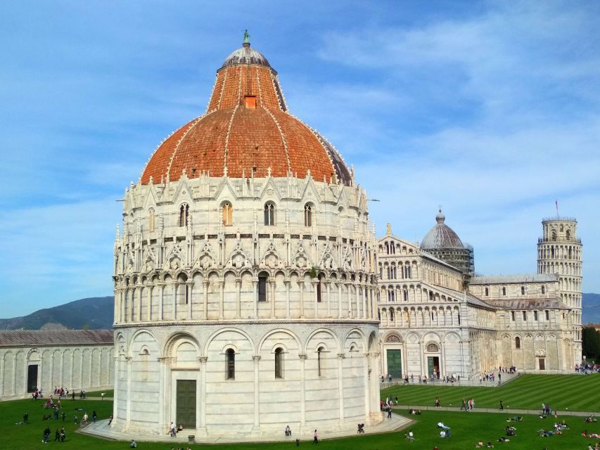 From Florence: Private Half-Day and Guided Tour of Pisa - A glimpse of Pisa beyond the square