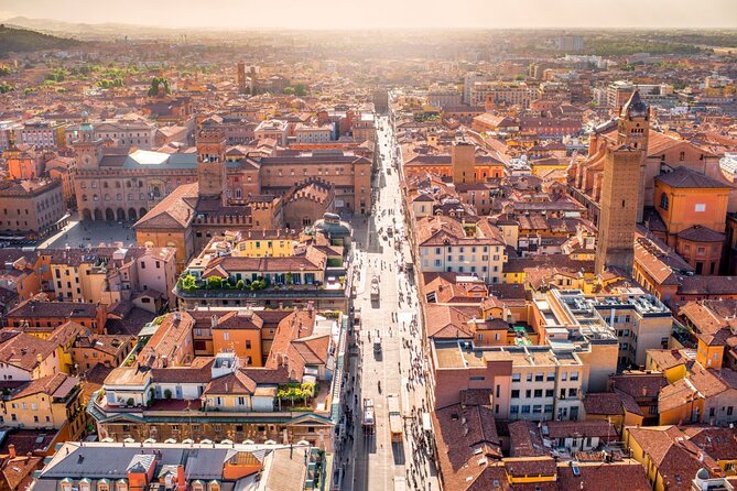 From Florence: Private One Day Tour to Bologna with typical lunch - What to know before you book