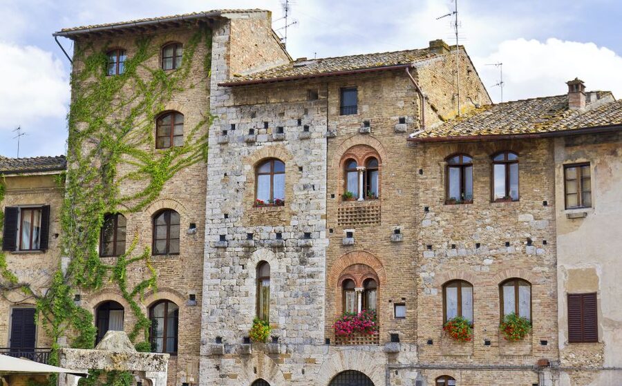 From Florence: PRIVATE Trip to Pisa, San Gimignano, & Siena - Pisa and the hour around the Leaning Tower