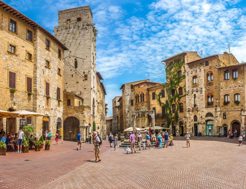 From Florence: Siena & San Gimignano Tour with Wine & Lunch - The coach ride through Chianti country