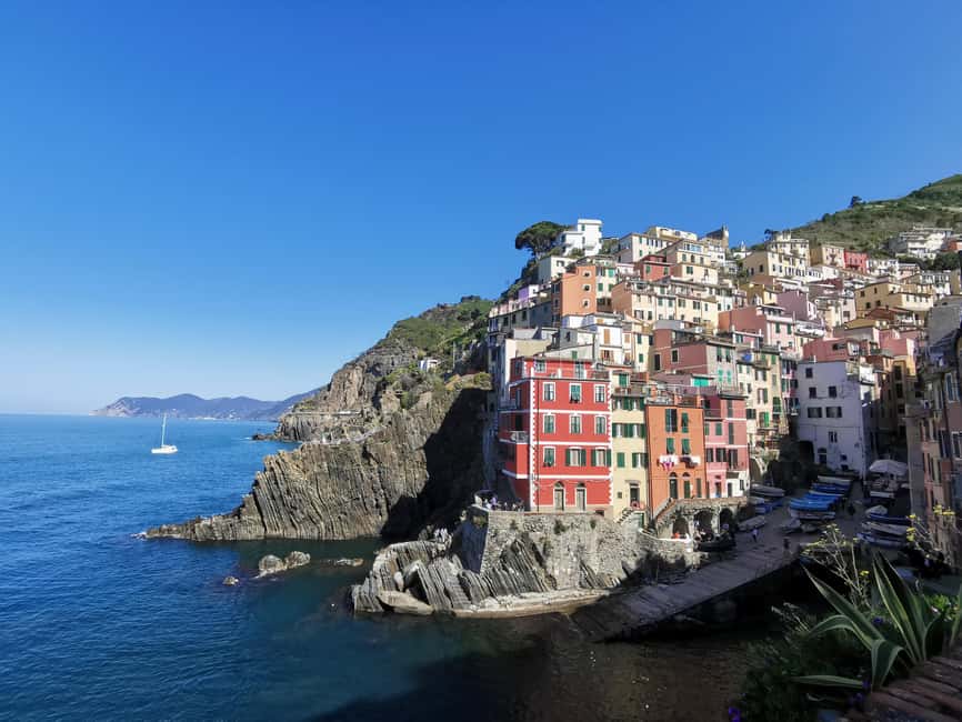 From Florence: Small-group to Cinque Terre and Pisa Day Tour - Why this Florence day trip works