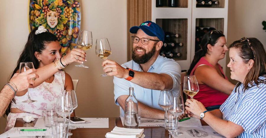 From Florence: Small Group Wine Tasting Tour to Tuscany - Who should book this outing