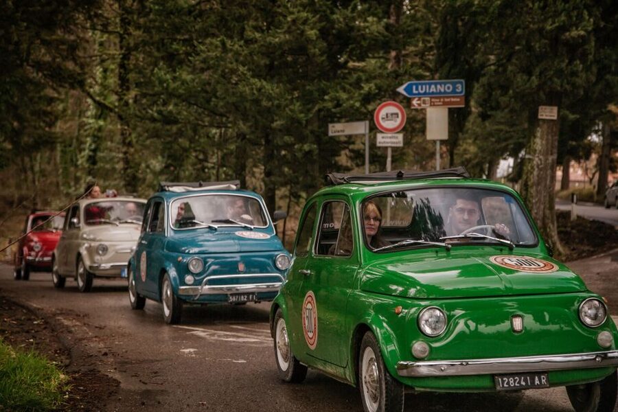 From Florence: Sunset Wine Tasting Tour in Vintage Car - Should you book the vintage Fiat sunset tour?