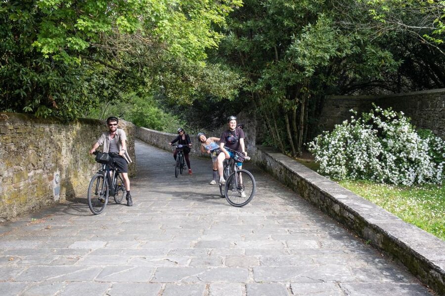 From Florence: Tuscan Hills Biking with Farm Tour and Lunch - Arriving at the family-run Chianti farm