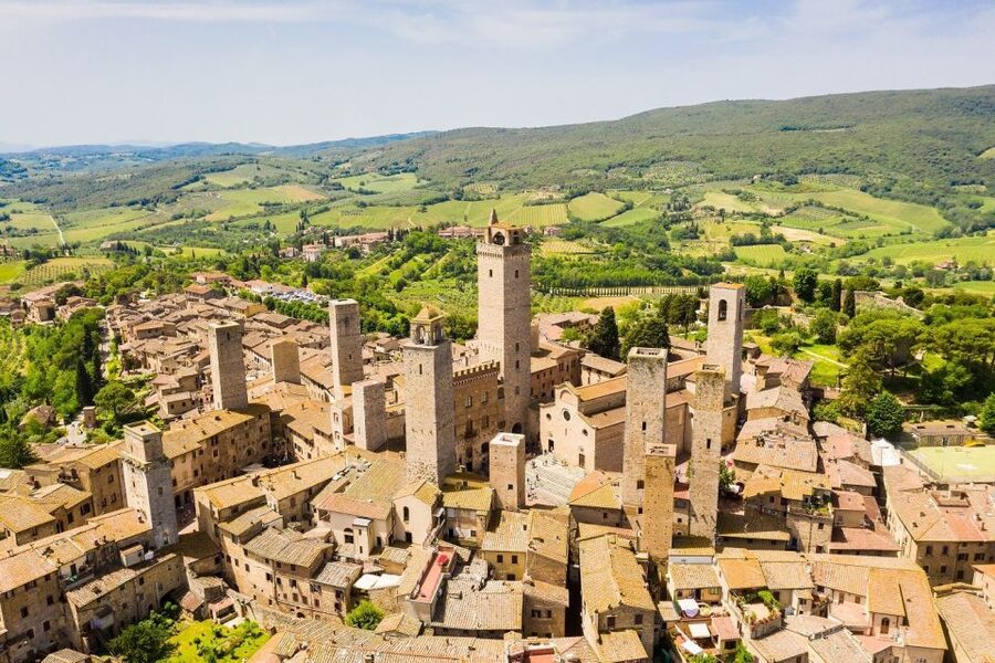 From Florence: Tuscany Day Trip with a Private Chauffeur - San Gimignano and its stone towers