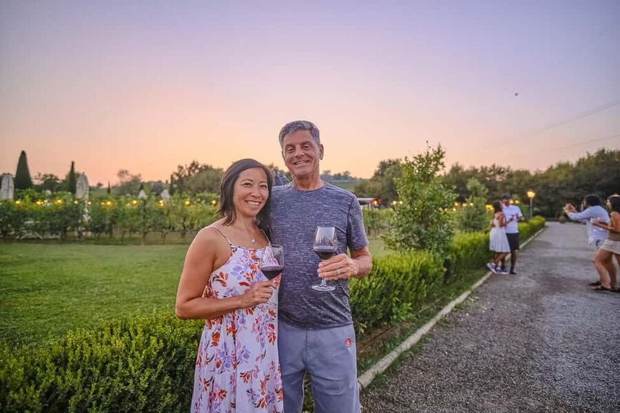 From Florence: Wine Tasting and Dinner in Chianti Vineyards - The short stop in Greve in Chianti