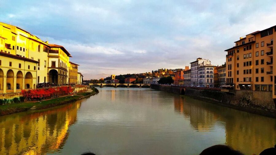 From Rome: Discover Florence and Pisa in a Full-Day Tour - Who should book this experience?