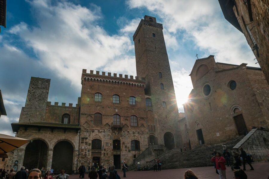 Full-Day Excursion to Siena, San Gimignano & Chianti - Monteriggioni, a one-hour medieval pause
