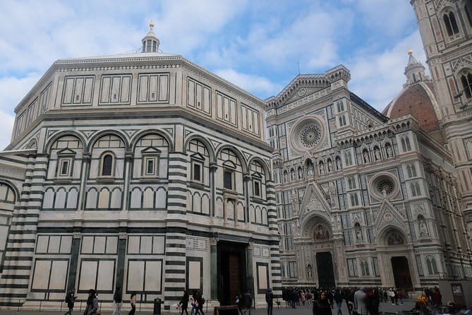 Grand Florence: Private City Tour with Uffizi, David & Lunch - Why this private Florence day works