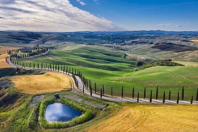 Guided tour in wonderful Tuscany - Leaving Florence for the Crete Senesi