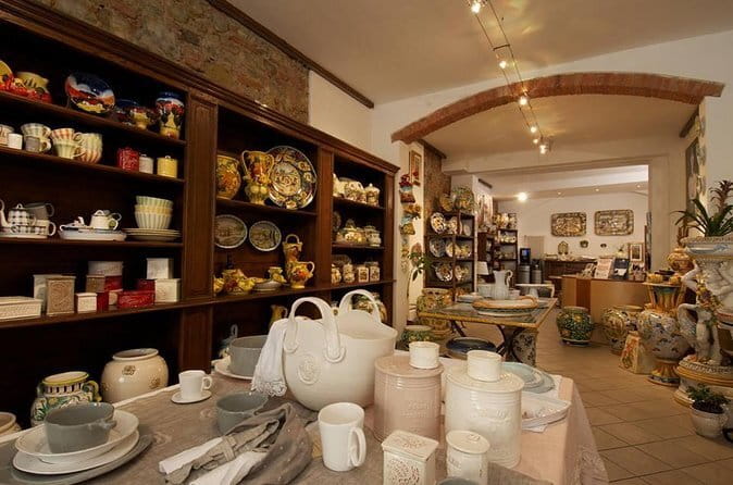 Handmade Tuscan Ceramics Masterclass in Montelupo - Why Montelupo makes a better pottery setting than Florence