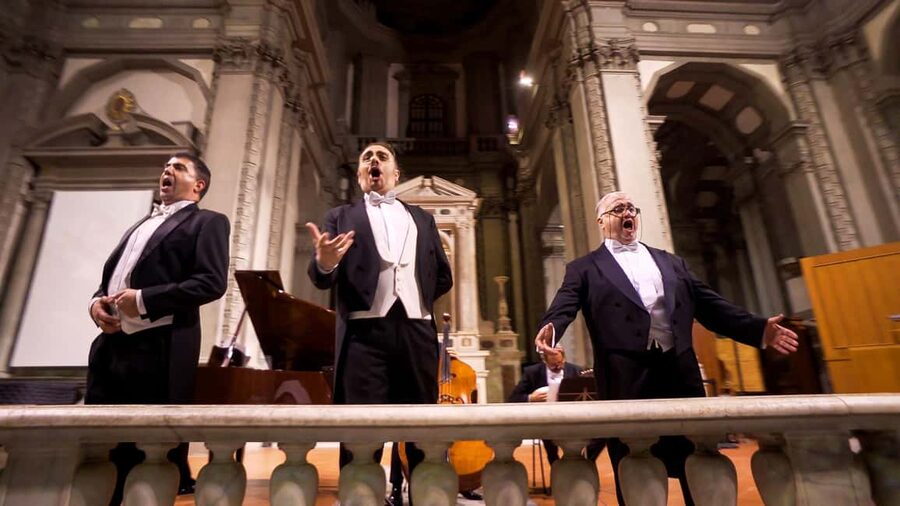 Heart of Florence: Dinner and Three Tenors Concert Ticket - A Florence evening built around music