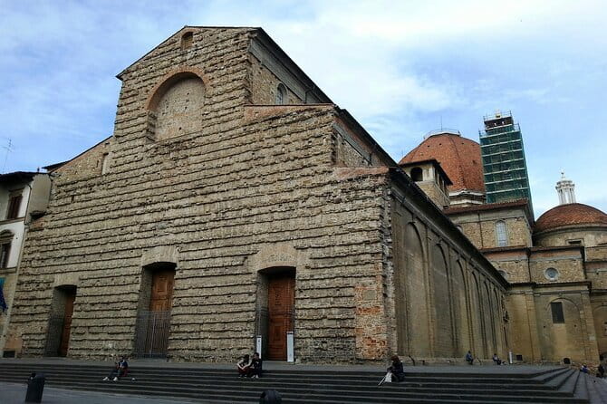 Heart of Florence Guided Walking Tour - Orsanmichele and the medieval guilds