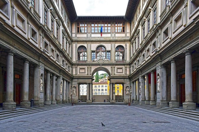 Highlights of Florence and Uffizi Gallery: Iconic Art & City Tour - Ponte Vecchio and the route between the sights