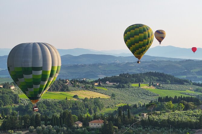 Hot Air Balloon ride in the Chianti Valley Tuscany - Meeting near San Casciano in Val di Pesa