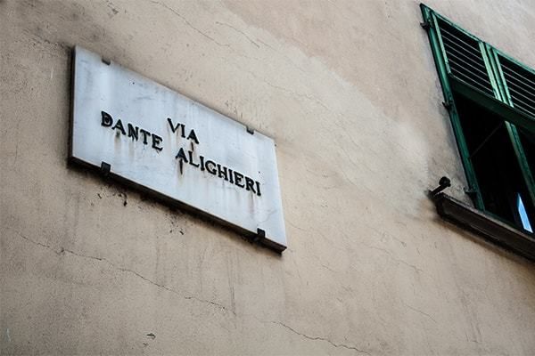 Inferno Florence Private 3-Hour Tour - Santa Margherita and the medieval world of Dante