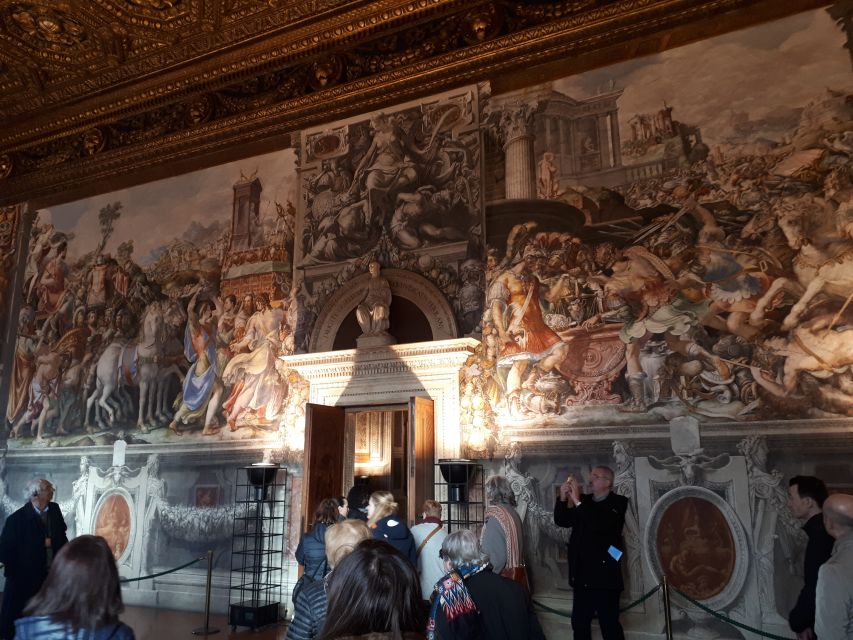 Inferno Tour In Florence - Entering Palazzo Vecchio, Florence’s seat of power
