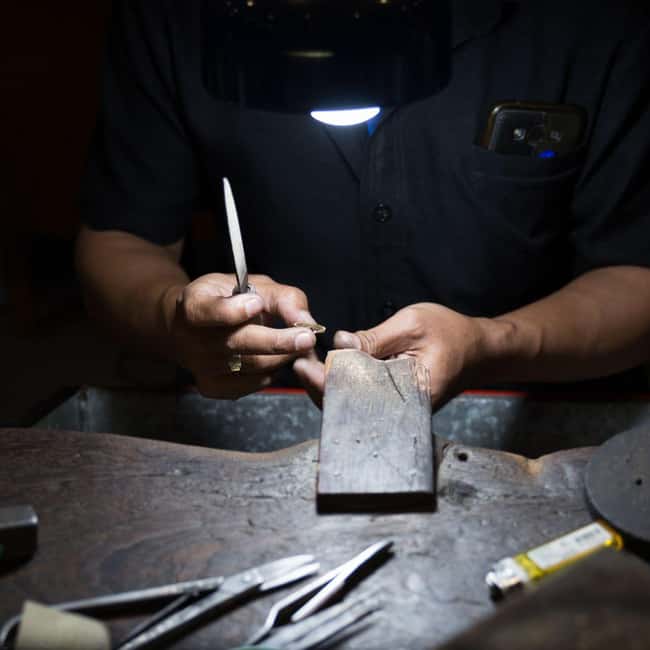 Leather and Passion: A Tour of Florentine Craftsmanship - A Painter’s Studio in Working Mode