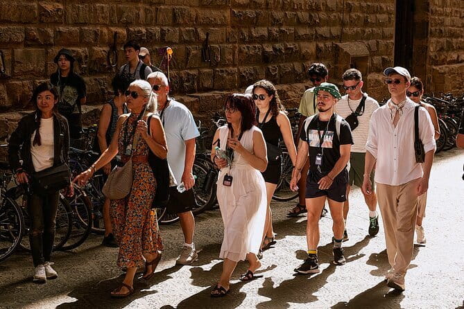 Medici's Mile Walking Tour plus Pitti Palace or Boboli Gardens Ticket - Piazza San Giovanni and Florence’s symbolic center