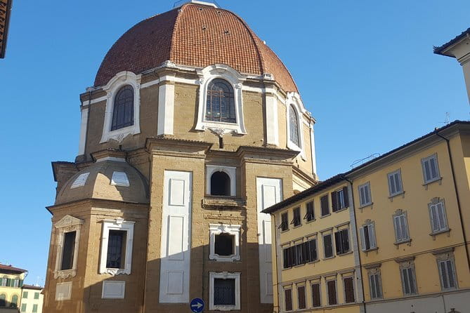 Medici's Mile Walking Tour plus Pitti Palace or Boboli Gardens Ticket - San Lorenzo and the Medici Chapels
