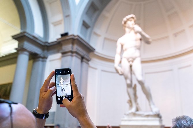 Michelangelo’s David, Accademia & Uffizi Small Group Tour - Inside the Accademia: why David needs a guide