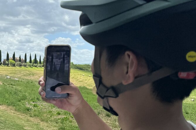 MONTALCINO Private E-Bike & Brunello Winery Experience - Meeting point, timing, and practical details